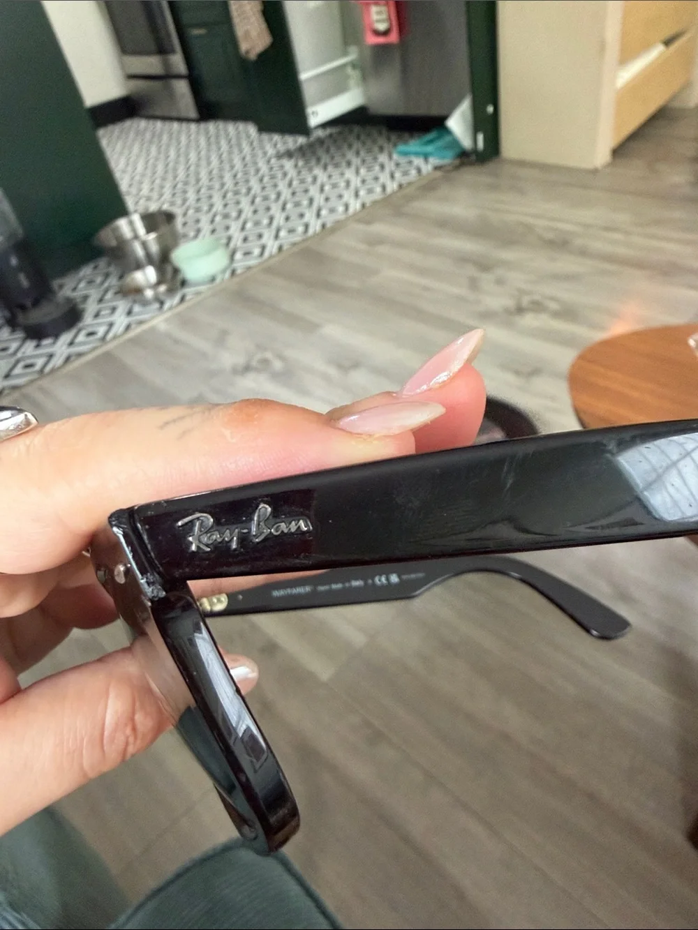 Ray-Ban Black Wayfarer Sunglasses with Green Lenses